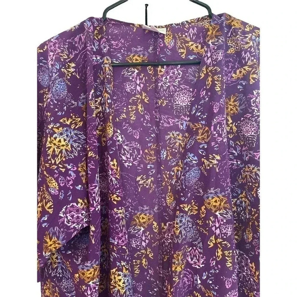 LULA ROE MULTI COLOR SIZE SMALL OPEN SHIRT - Picture 2 of 4